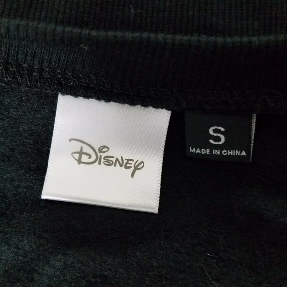 Disney Lion King Womens Small Black Crop Pullover Sweatshirt Cotton Poly Blend - Picture 4 of 8